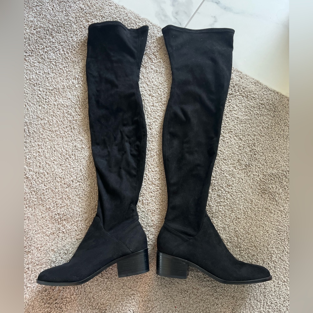 Steve Madden Suede boots